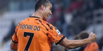 Cuma Karena Cristiano Ronaldo Geser Botol, Saham Coca-cola Anjlok 8 Cuma Karena Cristiano Ronaldo Geser Botol, Saham Coca-cola Anjlok