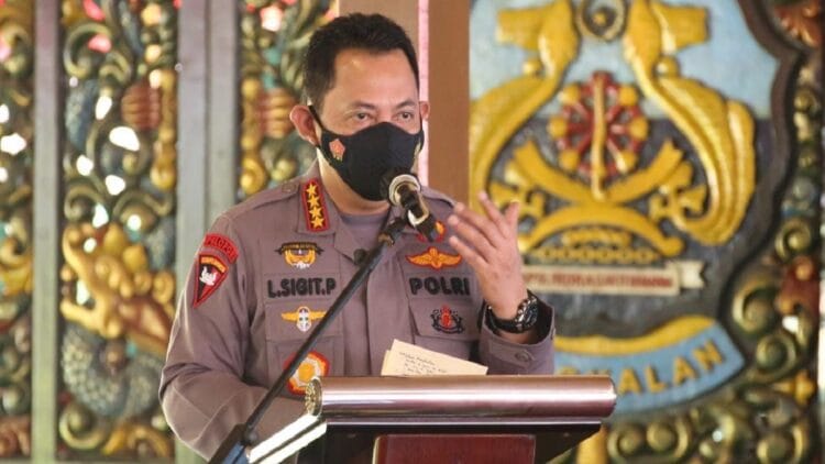 Kapolroi saat berada di Bangkalan, Madura.