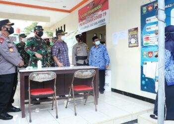 Wah! Kapolri Beri Tiket Sekolah Bhabinkamtibmas Usai Sidak PPKM Mikro di Kudus