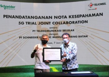 Gandeng Schneider Electric, Telkomsel Dorong Pemanfaatan Teknologi 5G untuk Industri 4.0 di Indonesia