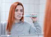 Mana yang Sehat? Sikat Gigi Sebelum atau Sesudah Sarapan