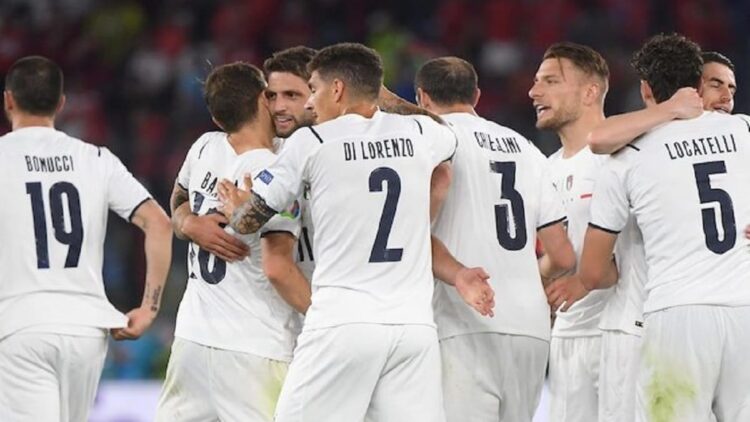 Selebrasi pemain timnas Italia.