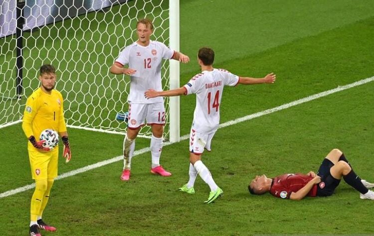 Timnas Denmark maju ke Semifinal Euro 2020 usai Tundukkan Ceko 2-1.