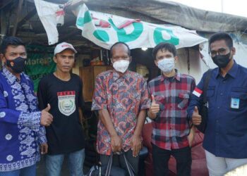 Pria yang Tidur di Trotoar Jakarta Diantarkan Andre Rosiade ke Padang, Bakal Diberikan Modal Usaha