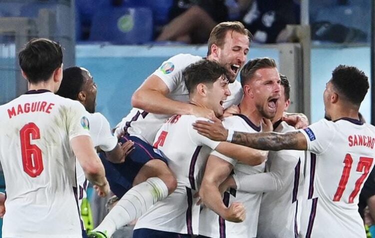 Tim nasional Inggris dipastikan pulang ke kandang mereka Stadion Wembley untuk melakoni laga semifinal Euro 2020 selepas lolos dengan menggasak Ukraina 4-0.