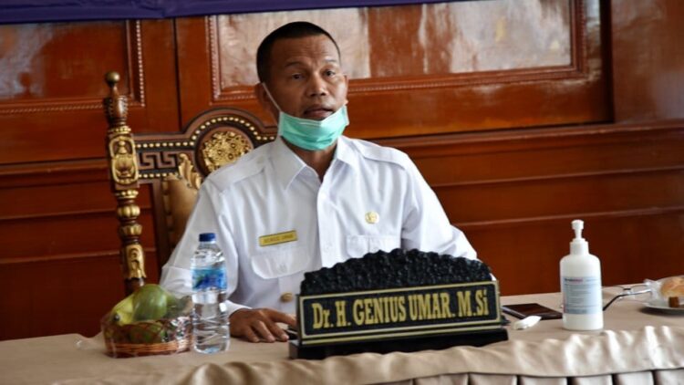 Konversi Bank Nagari tak Semudah Membalik Telapak Tangan 1 Genius Umar, Wali Kota Pariaman.