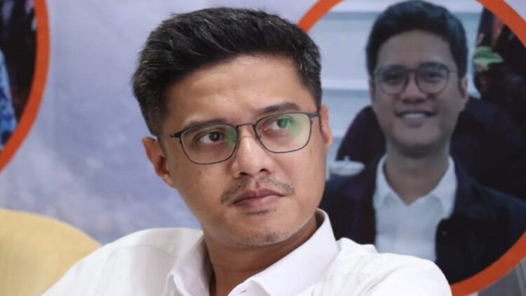 Pengamat: DPRD Solok Seharusnya Tak Ikut dalam Konflik antara Epiyardi Asda dan Dodi Hendra 1 Pengamat politik Unand, Ilham Azre.