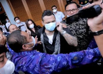 Jerinx SID Batal Penuhi Panggilan Polda Metro Jaya, Ini Alasannya!