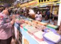 Tinjau Pasar Modern BSD, Kapolri Ingin Prokes Tetap Dijalankan agar Level PPKM Turun