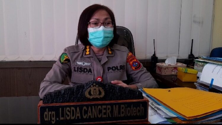 Kabiddokkes Polda Sumbar, Kombes Pol Lisda Cancer.