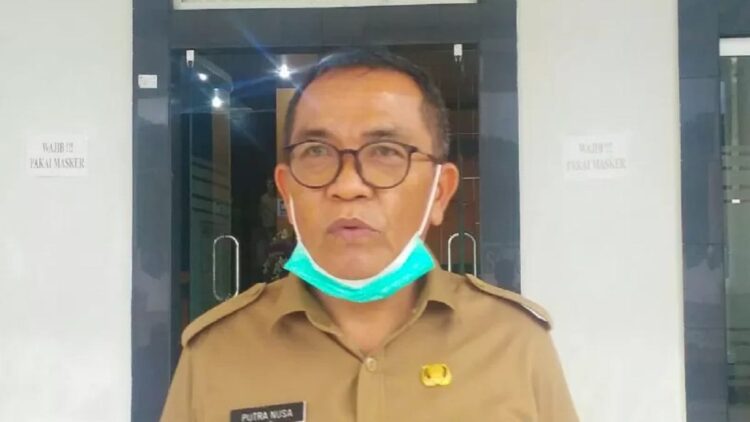 Pelaksana Tugas Kepala Badan Kepegawaian dan Pengembangan Sumber Daya Manusia (BKPSDM) Solok Selatan Putra Nusa.