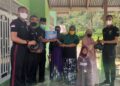 Rutan Kelas II B Padang Berbagi Daging Kurban untuk Masyarakat Tak Mampu