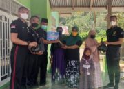 Rutan Kelas II B Padang Berbagi Daging Kurban untuk Masyarakat Tak Mampu