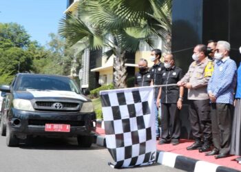 Bantu Warga selama PPKM, Jaringan Pemred Sumbar Bagikan 1.000 Paket Sembako