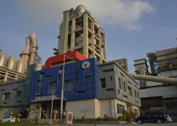 HUT ke-63 Tahun Nasionalisasi Semen Padang: Bangkit dan Berkembang di Tangan Anak Bangsa