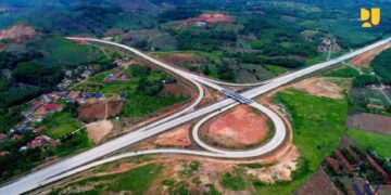 Jalur Padang–Bukittinggi Dialihkan Terkait Proyek Flyover Tol, Ini Jadwal dan Lokasinya 8 Jalur Padang–Bukittinggi Dialihkan Terkait Proyek Flyover Tol, Ini Jadwal dan Lokasinya