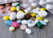 Presiden Bagikan Paket Obat untuk Pasien Isolasi Mandiri Kurang Mampu Pekan Depan