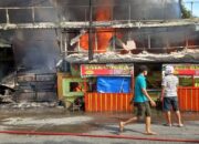 Kebakaran di Padang, Ruko 3 Lantai Dilahap Si Gulambai