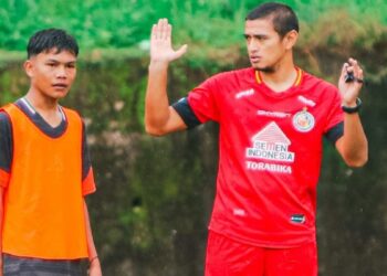 Tim Akademi Semen Padang FC Memulai Latihan dengan Prokes Ketat