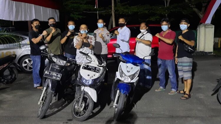 Maling Motor, Pria Tionghoa Babak Belur Dihajar Massa di Padang 1 Tersangka curanmor yang diamankan Polsek Nanggalo.
