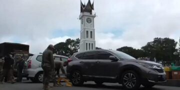 Waduh! Oknum Anggota Satpol PP Padang Adu Mulut dengan Petugas Gegara Parkir Liar