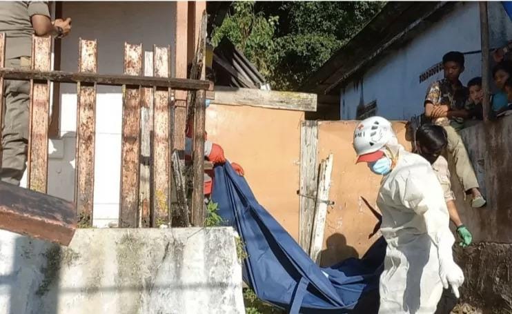Masuk Rumah Kosong, Deni Ditemukan jadi Mayat di Bukittinggi 1 tak bernyawa di bukittinggi
