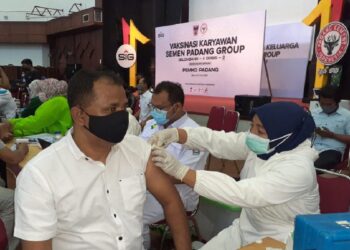Semen Padang Gelar Program Vaksinasi Dosis Kedua untuk Gelombang II