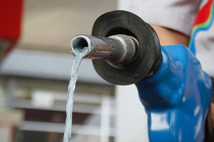 ilustrasi BBM jenis Pertamax. (net)