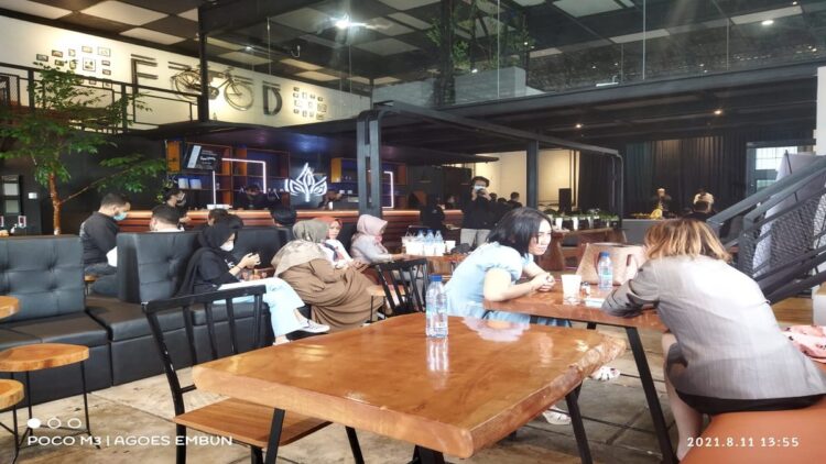 Siap Jadi Primadona, Noerbaya Coffee and Bistro Hadir di Padang 1 Grand Opening Noerbaya Coffee and Bistro.