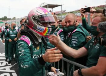 Vettel Kena Diskualifikasi di GP Hungaria karena Langgar Aturan Bahan Bakar