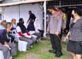Tinjau Kegiatan Buruh di Banten, Kapolri Akan Perkuat Akselerasi Vaksinasi di Wilayah Aglomerasi 2 Tinjau Kegiatan Buruh di Banten, Kapolri Akan Perkuat Akselerasi Vaksinasi di Wilayah Aglomerasi