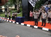 Wakapolri Lepas Bansos Polri untuk Masyarakat di Mapolda Sumbar