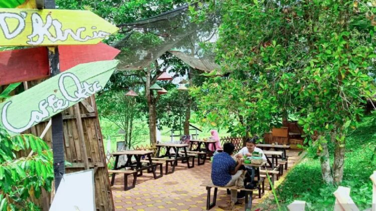 Dua Kampung Wisata di Kota Solok Ikut Anugerah Desa Wisata Indonesia 2021 1 Warung Kopi Sawah di Kota Solok.