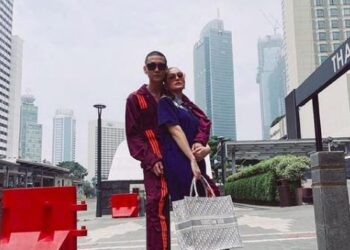 Unggah Foto di Instagram, Agnez Mo Akhirnya Blak-blakan Pacari Adam Rosyadi