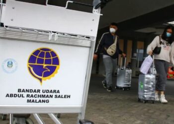 Kartu Vaksin dan Negatif Tes COVID-19 jadi Syarat Perjalanan Menggunakan Pesawat Terbang