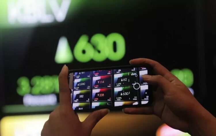 IHSG awal pekan diprediksi variatif seiring rilis data inflasi Juli 2021