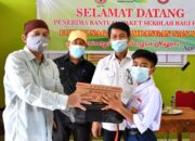 Keren Nih! 30 Pelajar di Pampangan Dapat Bantuan Pendidikan dari Semen Padang