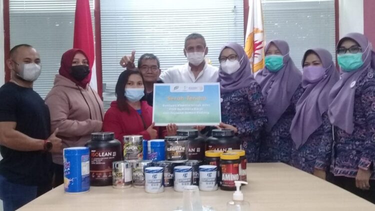 Bantuan suplemen untuk atlet Sumbar di PON XX dari SPH.
