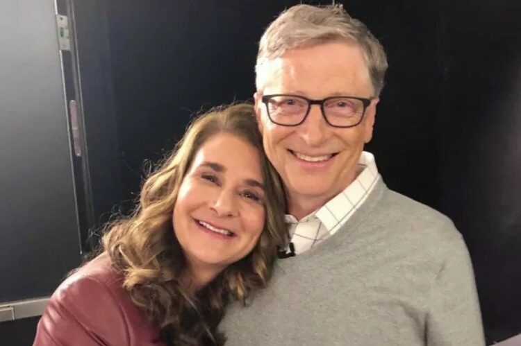 Bill Gates dan Melinda Resmi Bercerai Setelah 27 Tahun Menikah 1 Bill dan Melinda Gates (Instagram/@thisisbillgates)