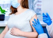 Kabar Baik! Ibu Hamil Kini Bisa Divaksin Pakai Pfizer, Moderna, dan Sinovac