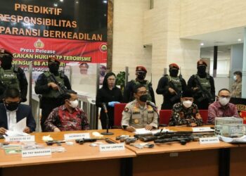 Tangkap 53 Terduga Teroris di 11 Provinsi, Polri Paparkan Sumber Pendanaan Kelompok JI