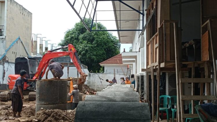 Pengerjaan rumah dinas Ketua DPRD Sumbar