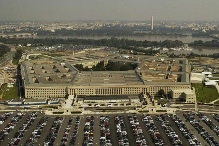 Polisi Tewas dalam Serangan di Depan Gedung Pentagon, Kantor Ditutup Sementara 1 Markas Besar Departemen Pertahanan Amerika Serikat, Pentagon. (David Mark/Pixabay)