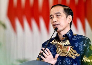PPKM Mobilitas Dibatasi, Presiden: Dampak Ekonomi Kuartal III-IV Harus Diwaspadai 2 PPKM Mobilitas Dibatasi, Presiden: Dampak Ekonomi Kuartal III-IV Harus Diwaspadai
