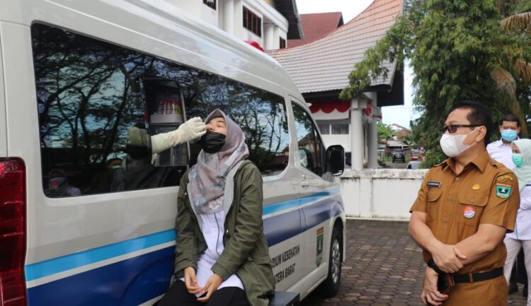 Rapid tes yang digelar oleh Diskominfotik Sumbar.