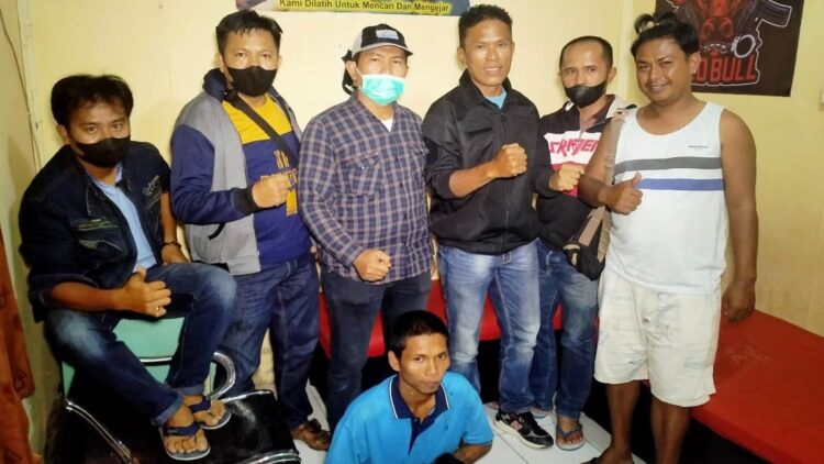 Tersangka begal dan pemerkosaan di Padang.