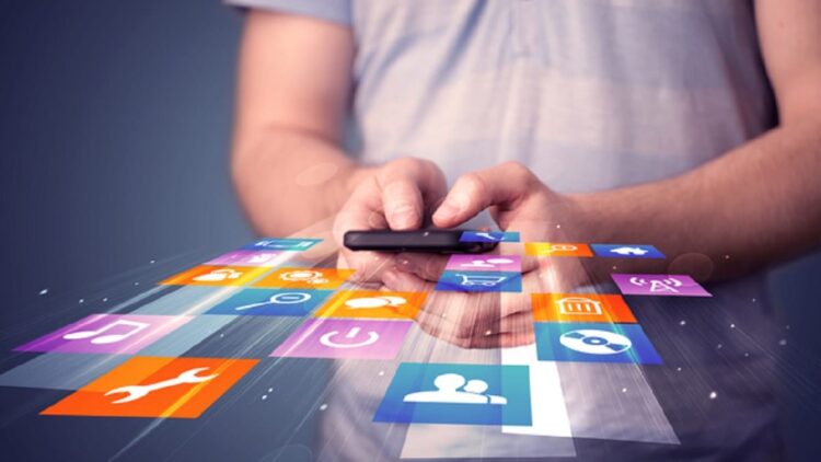 Bisa Rusak HP dan Curi Uang Kamu, Segera Hapus 11 Aplikasi Ini dari Android Kamu! 1 Ilustrasi aplikasi. Foto: Shutterstock