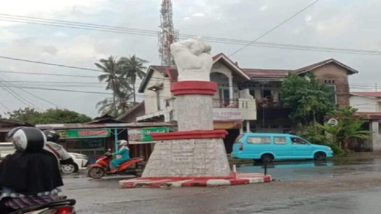 Tugu Simpang Tinju. (net)