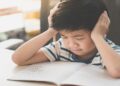 Ilustrasi anak terganggu saat belajar. (net)