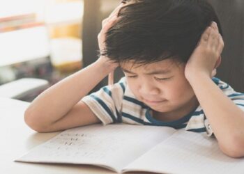 Ilustrasi anak terganggu saat belajar. (net)